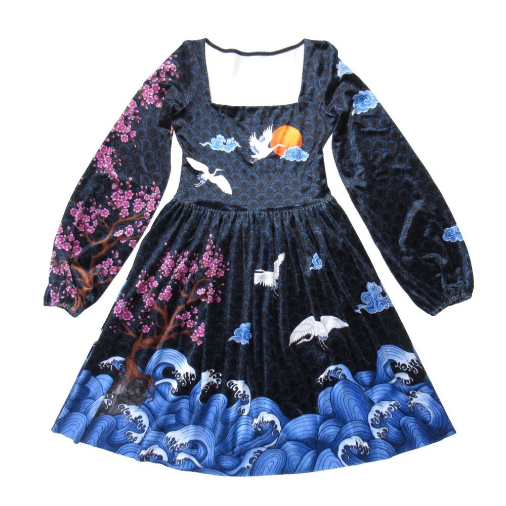 NWT Blackmilk Flight Of Tsuru Velvet Squared Up Bishop Sleeve Longline Dress S